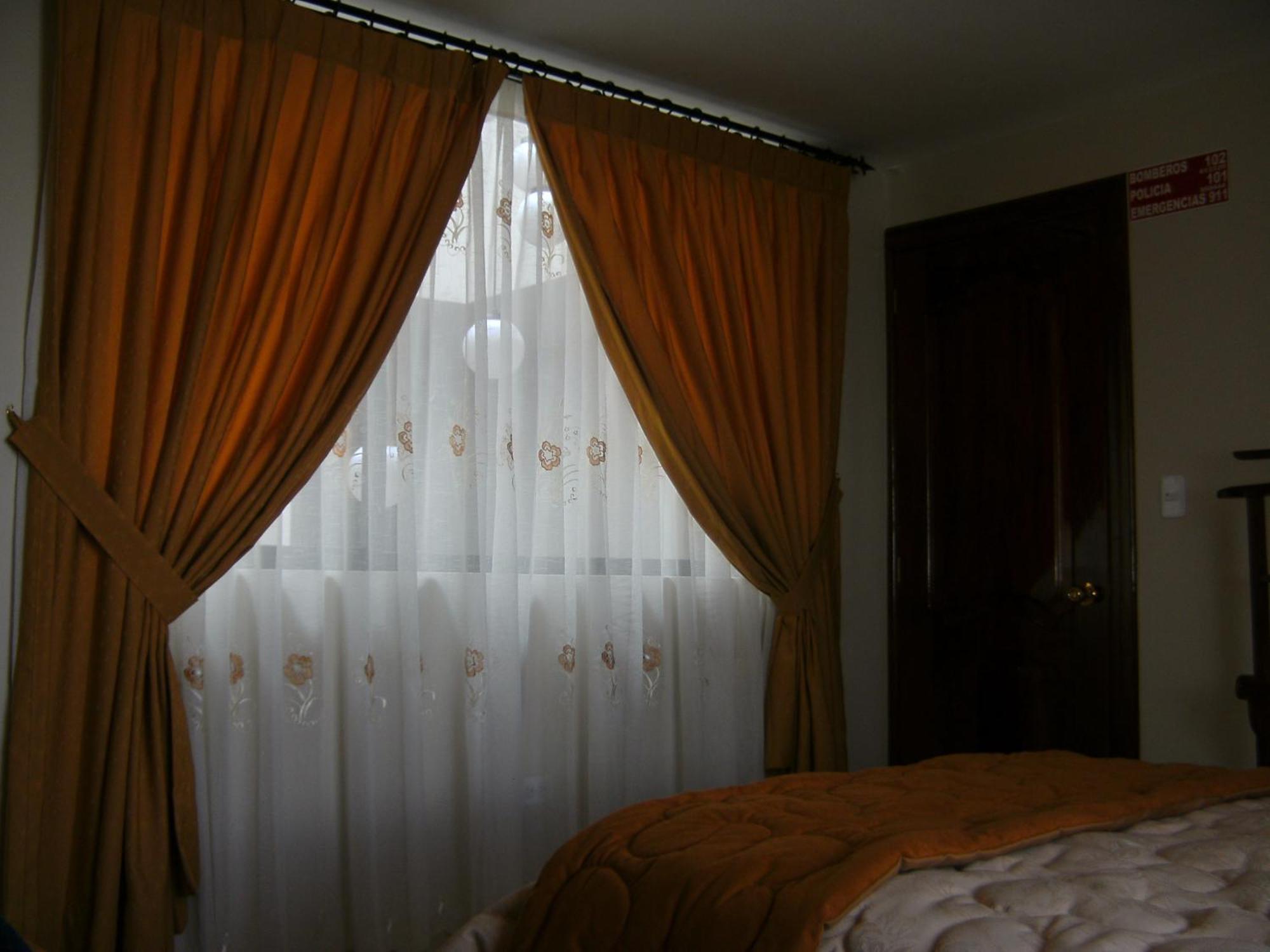 Hostal Fevilamir Ibarra Luaran gambar